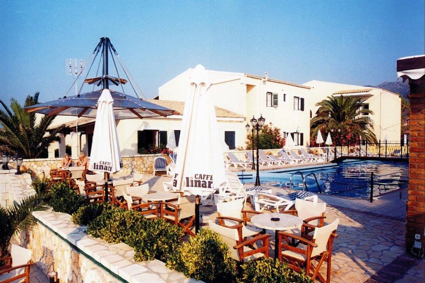 Beach-Front-Salvanos-Pool-5