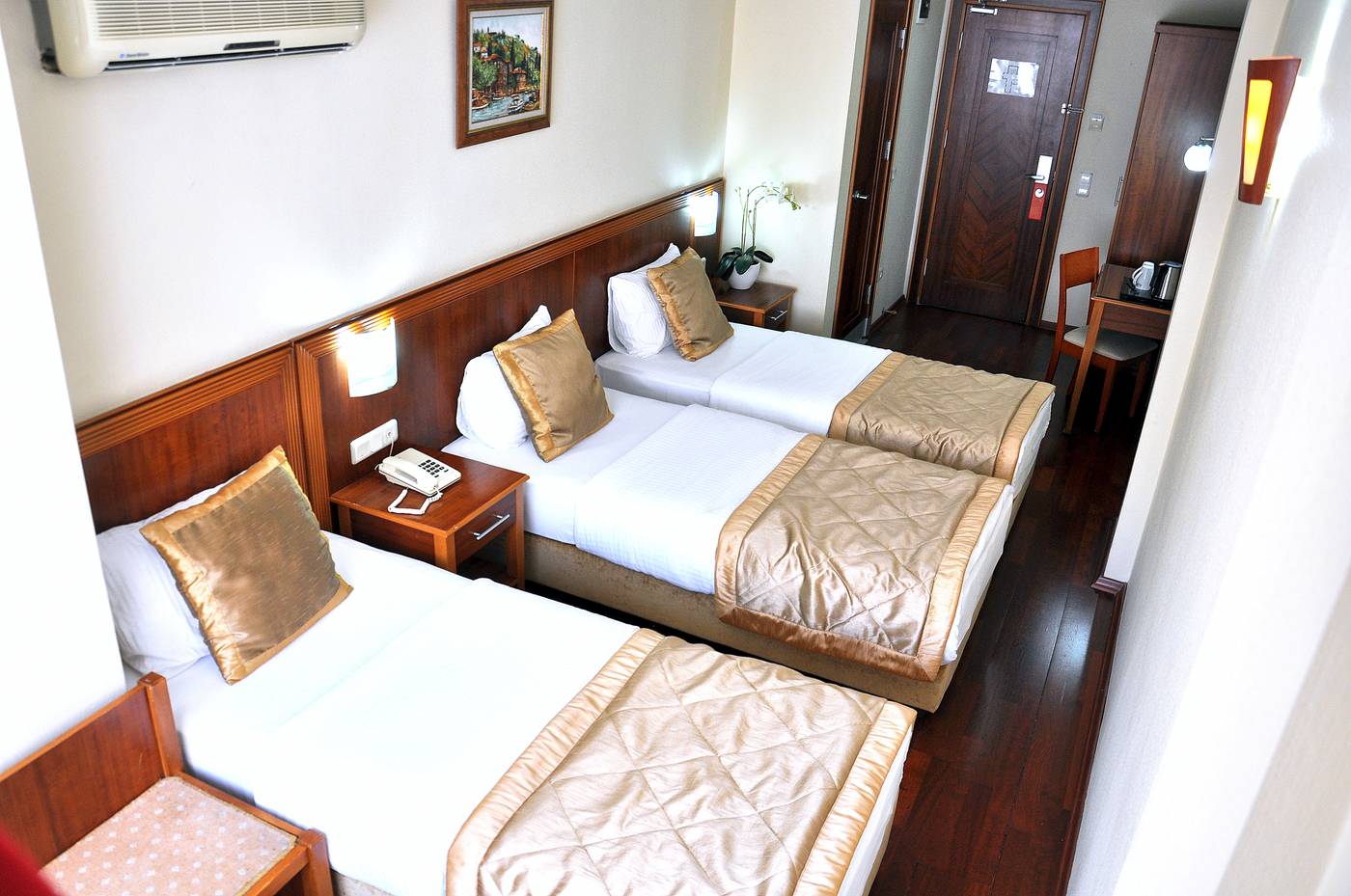 Centrum-Hotel-Room-10