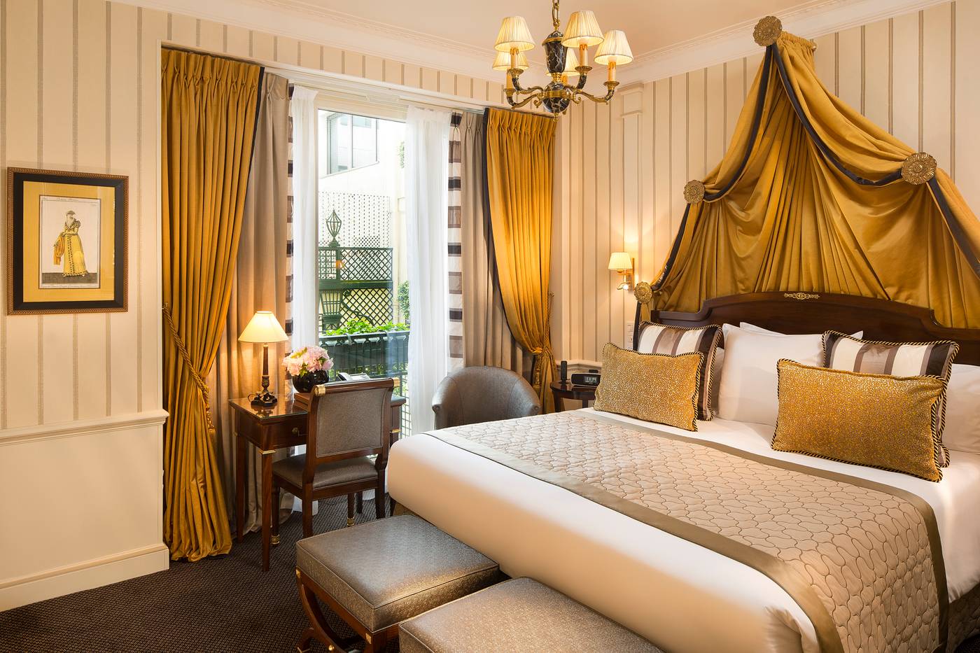 H----tel-Napol----on-Paris-Room-34