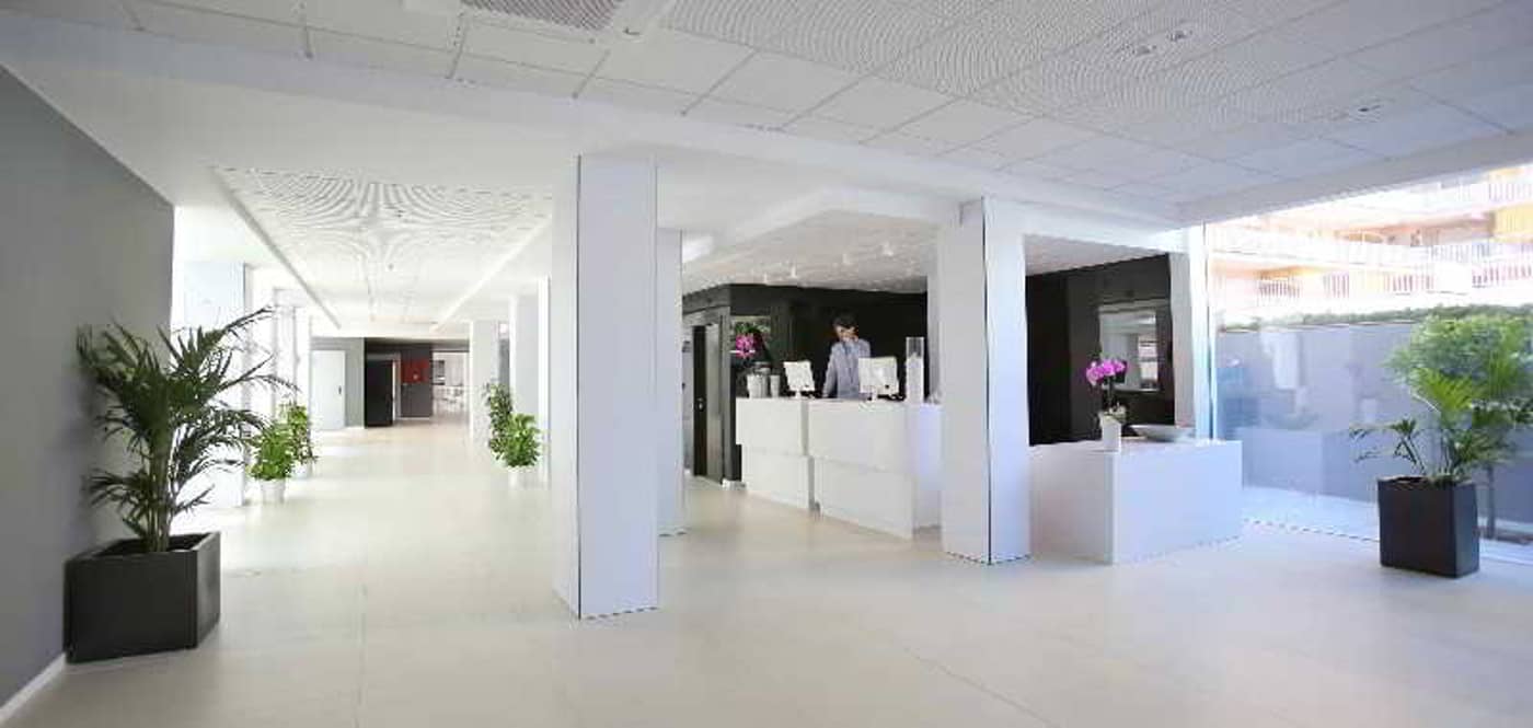 Europa-Splash-Lobby-36