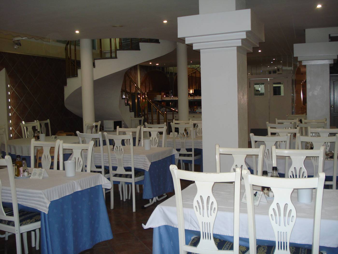 Villa-Laredo-Restaurant-22
