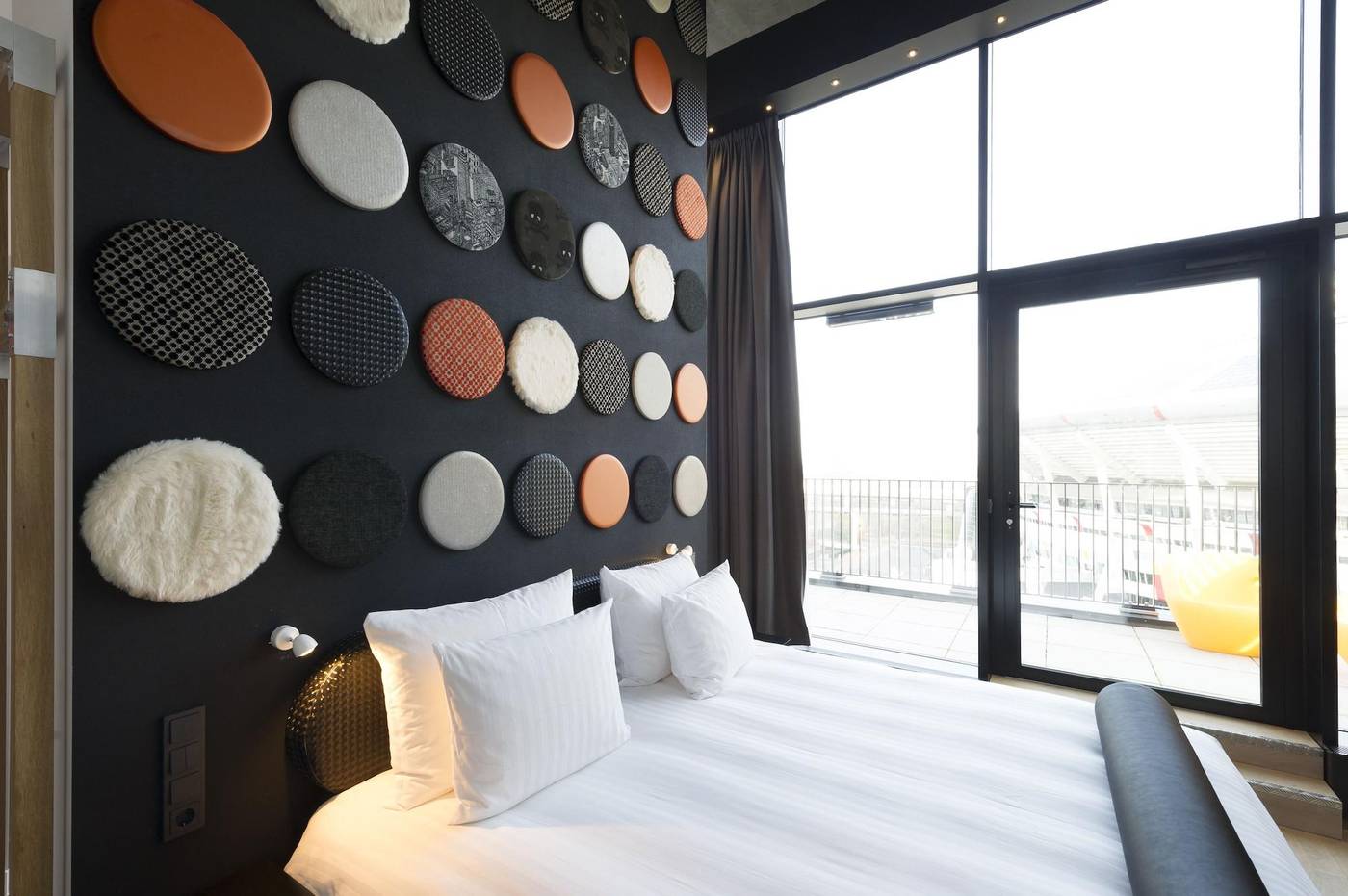 Jaz-in-the-City--Amsterdam-Room-28