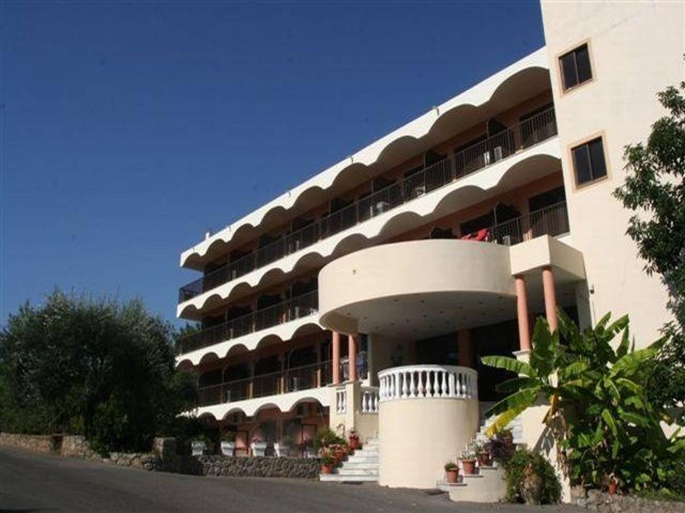 Eliana-General-view-6