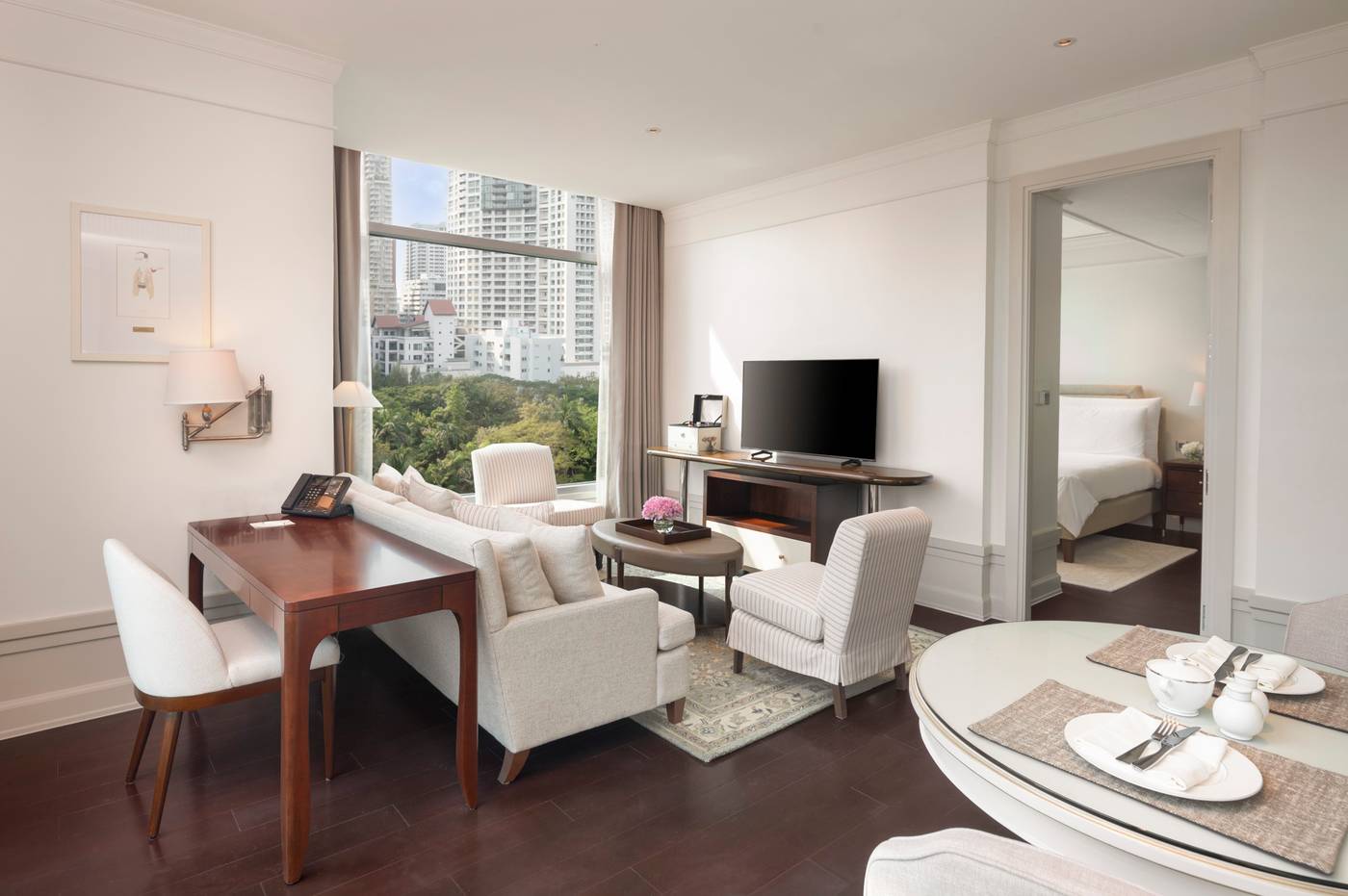 Oriental-Residence-Bangkok-Room-27