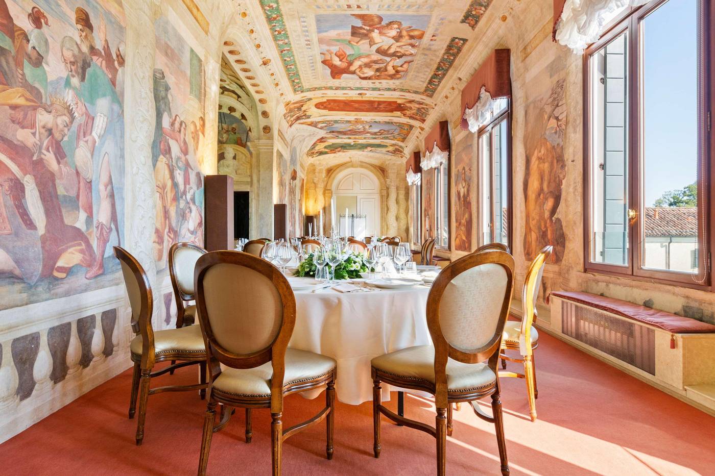 Villa-Barbarich-Conferences-21