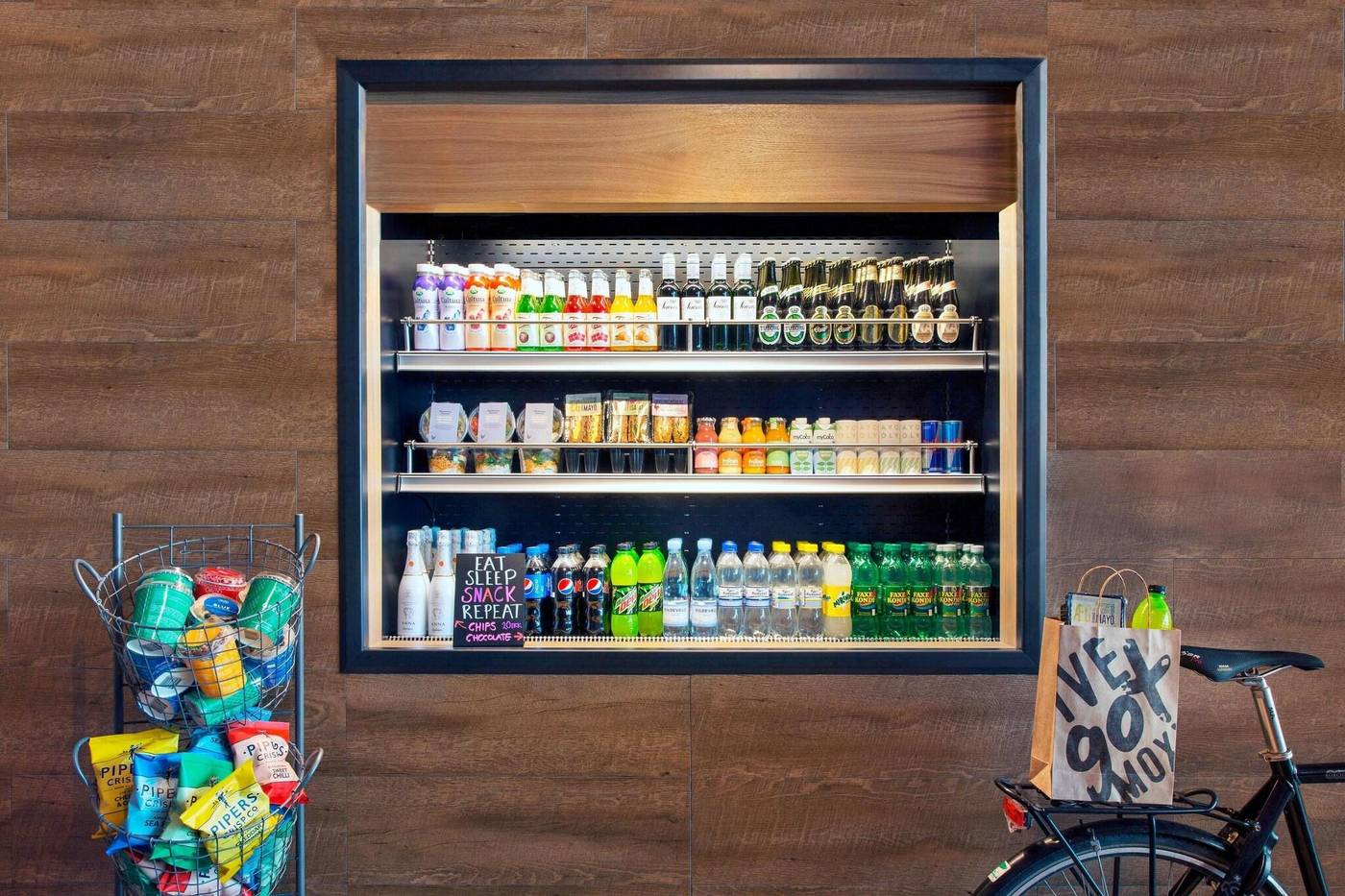 Moxy-Copenhagen-Sydhavnen-Restaurant-12