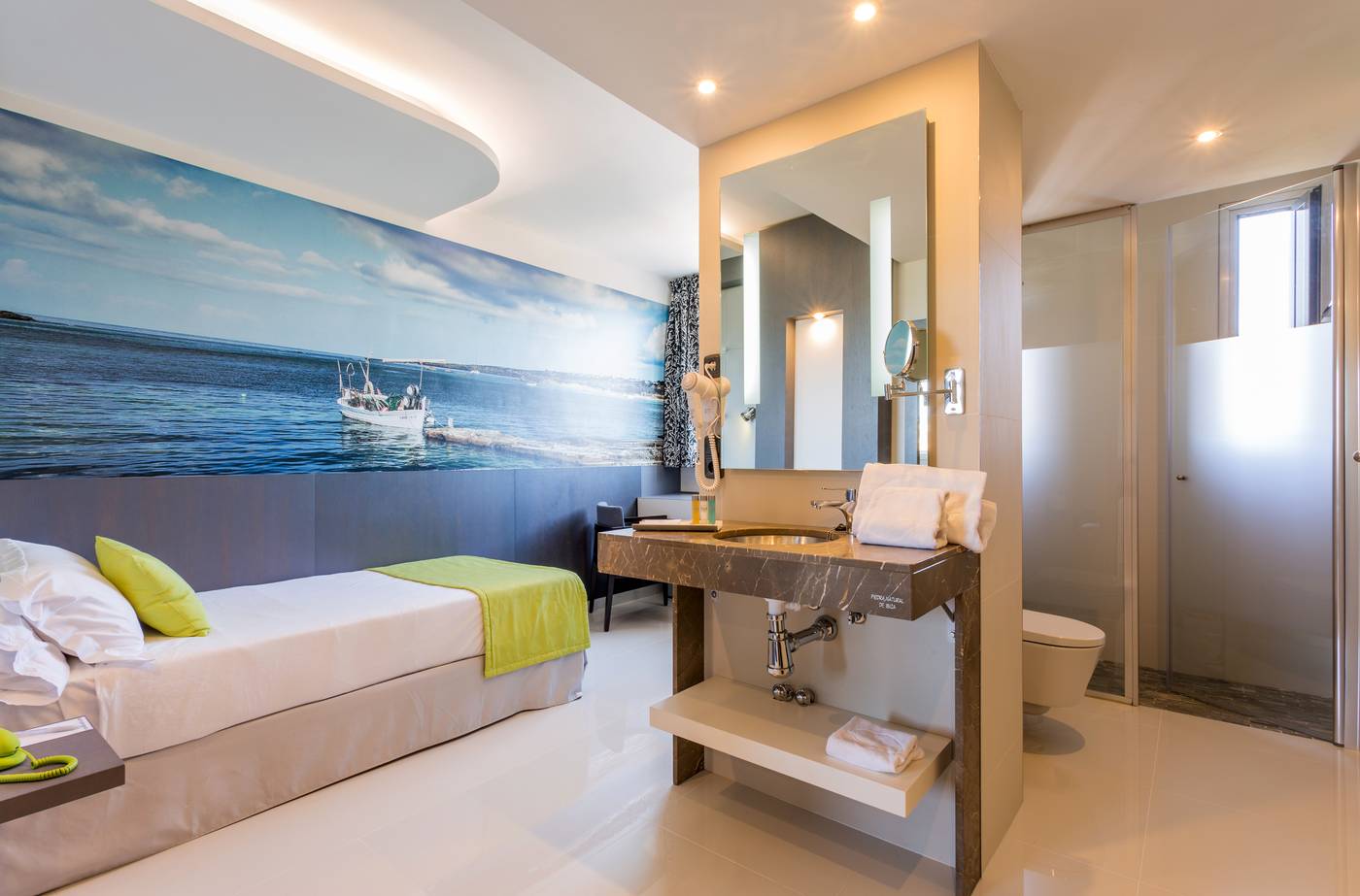 The-Ibiza-Twiins-Room-24