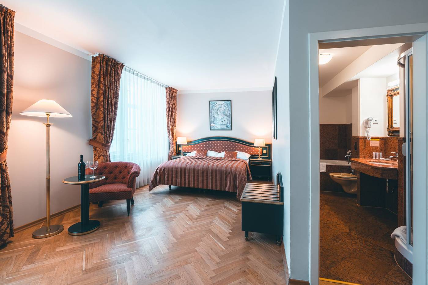 Elysee-Hotel-Room-18