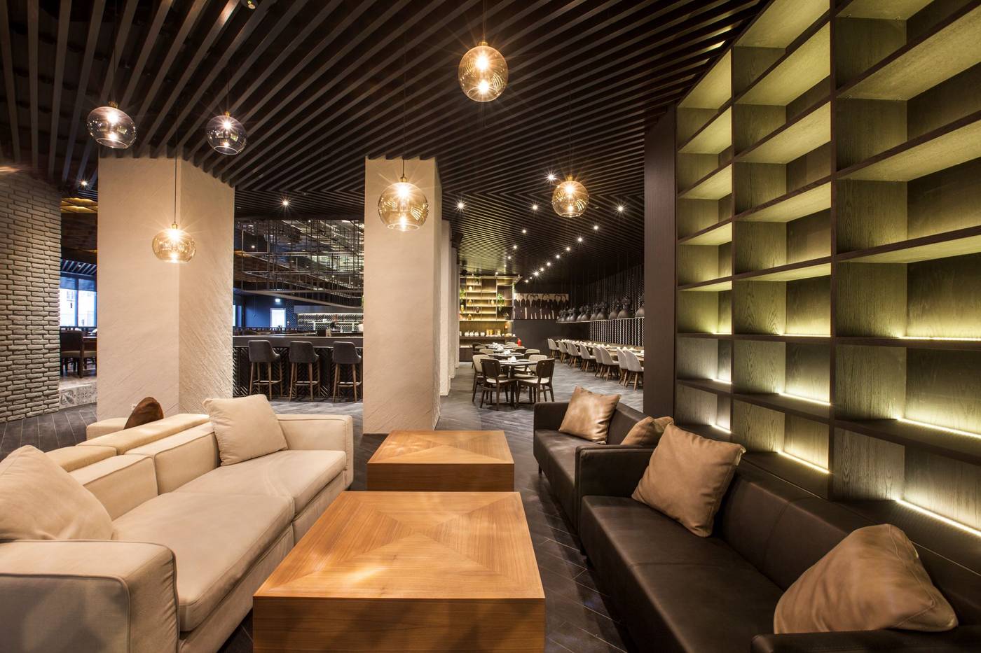 Quentin-XL-Potsdamer-Platz-Lobby-17