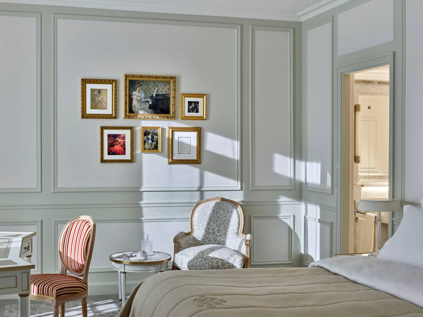 Le-Meurice-Room-36