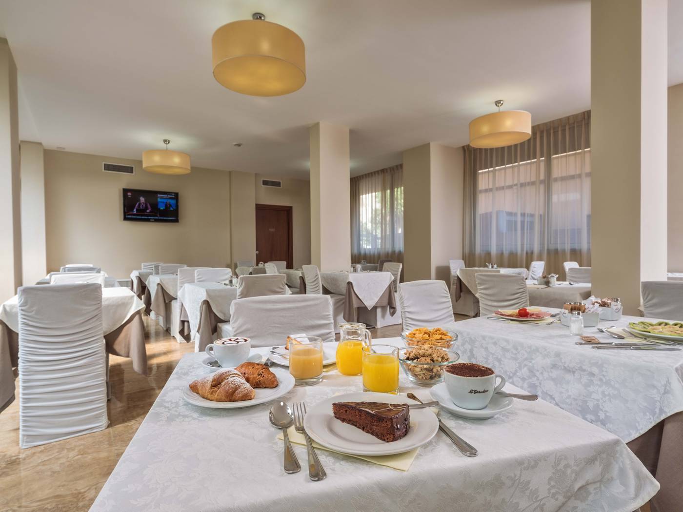 For-You-Restaurant-29