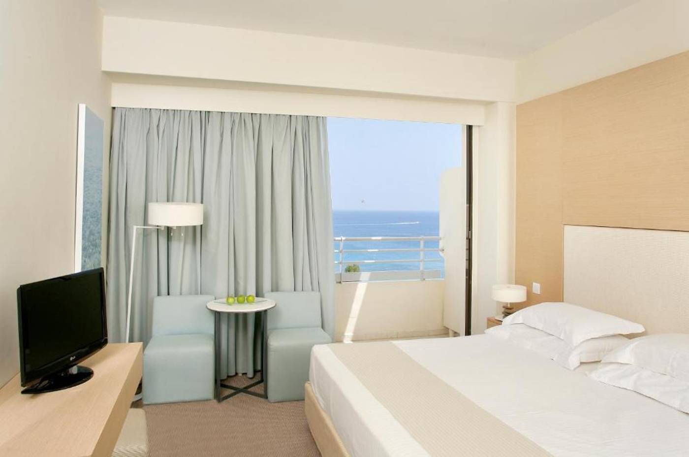 Capo-Bay-Hotel-Room-19