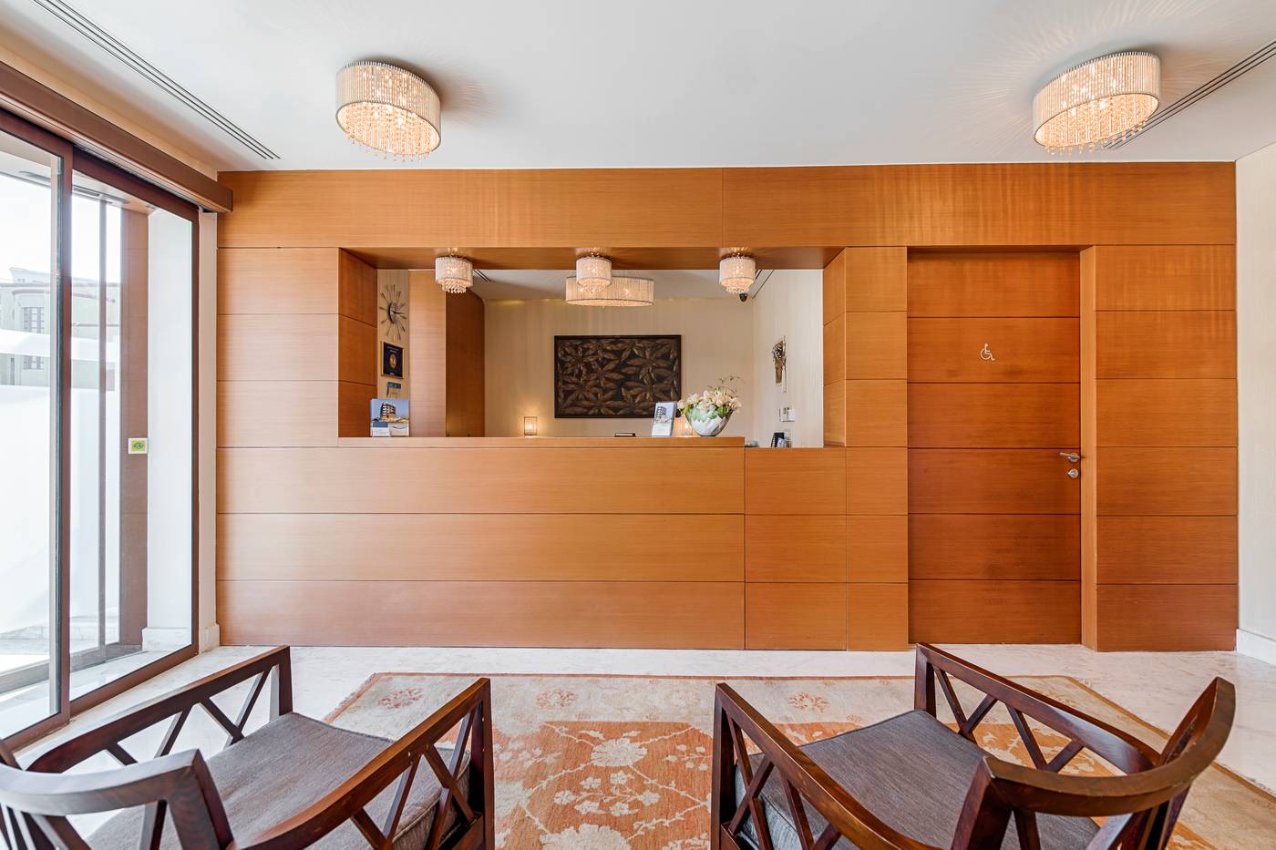 Bellevue-Suites-Lobby-12