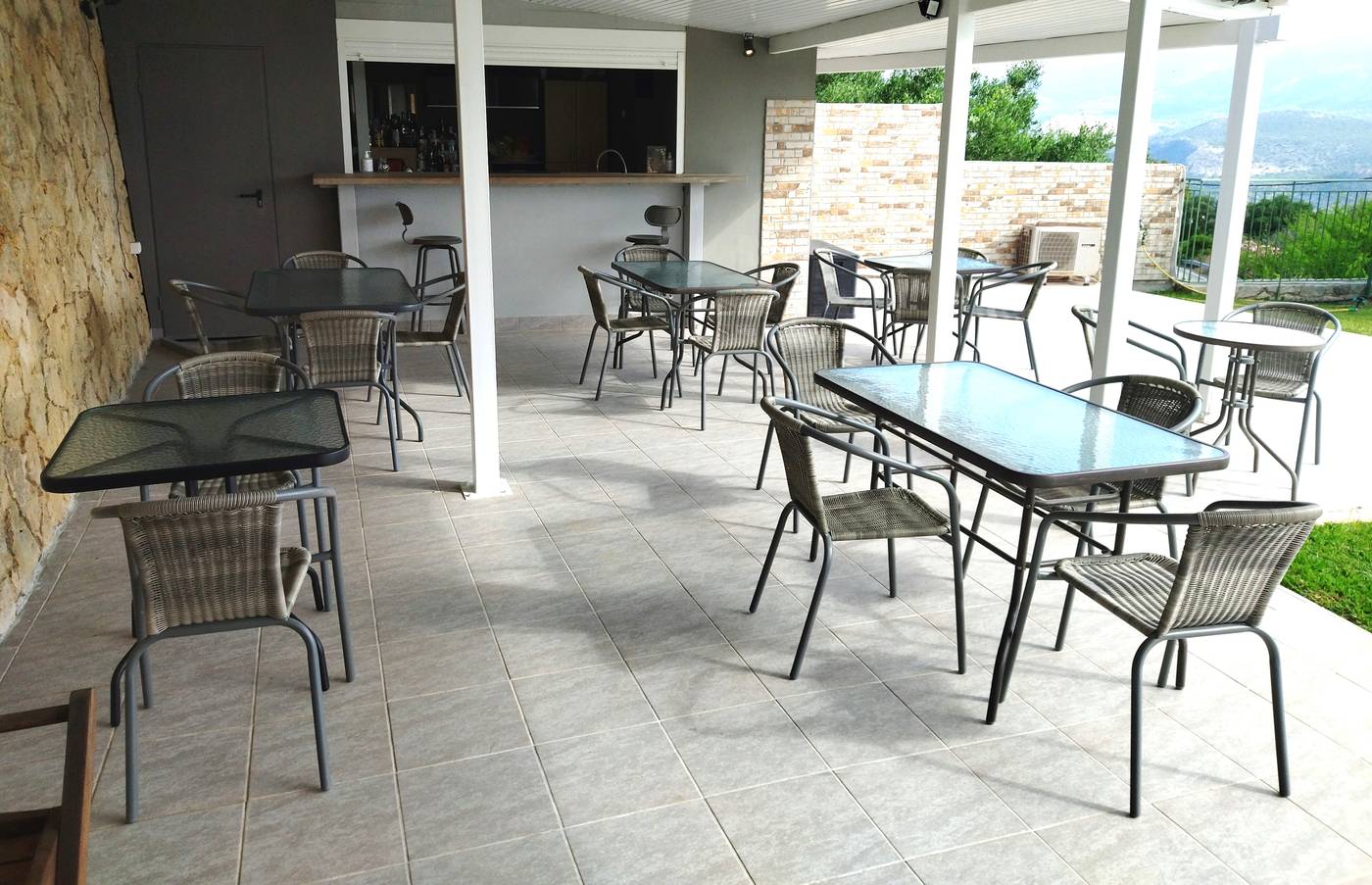 Lagoon-View-Apartments---Adults-Only-Bar-8