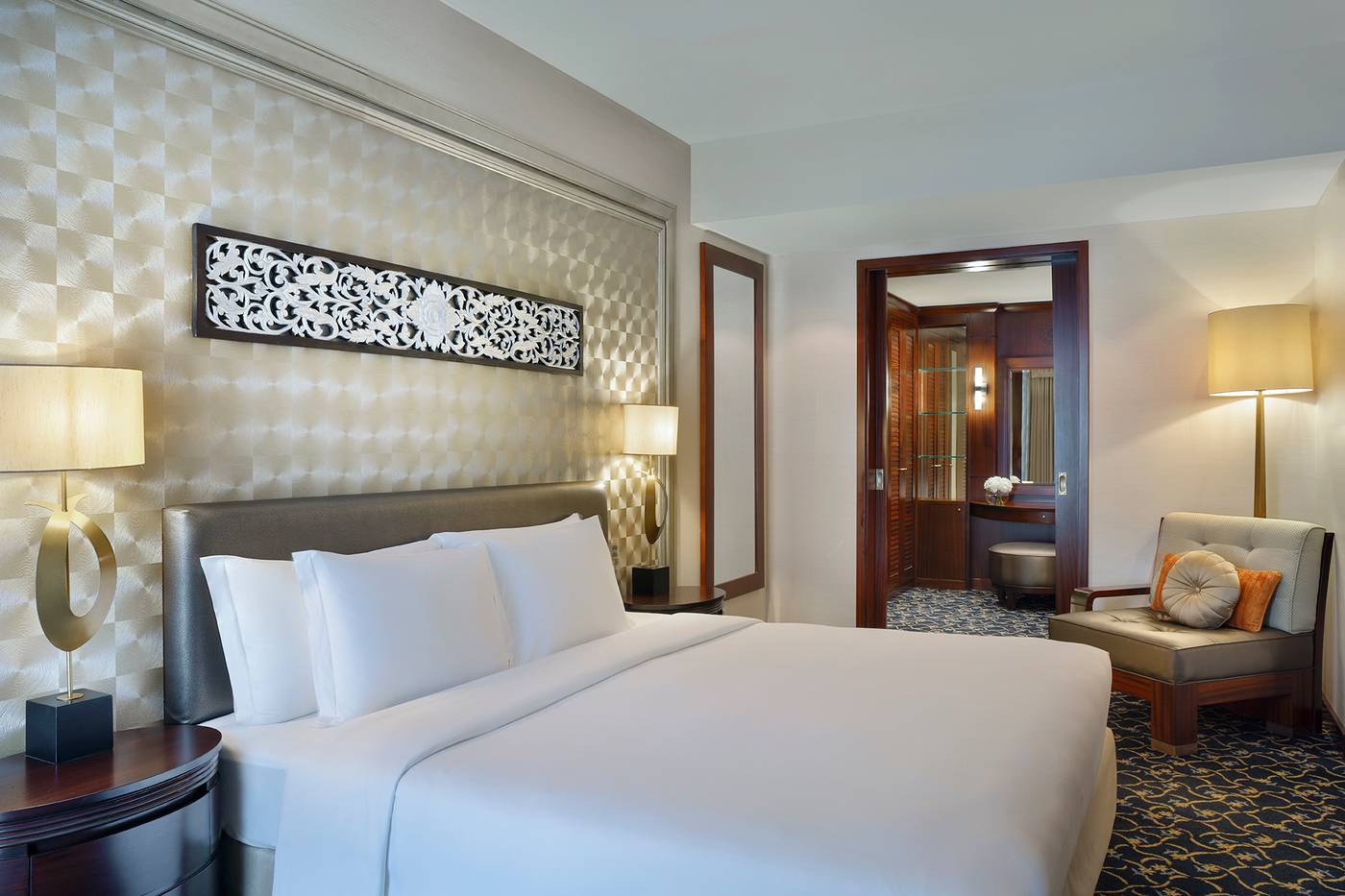 Dusit-Thani-Dubai-Room-11