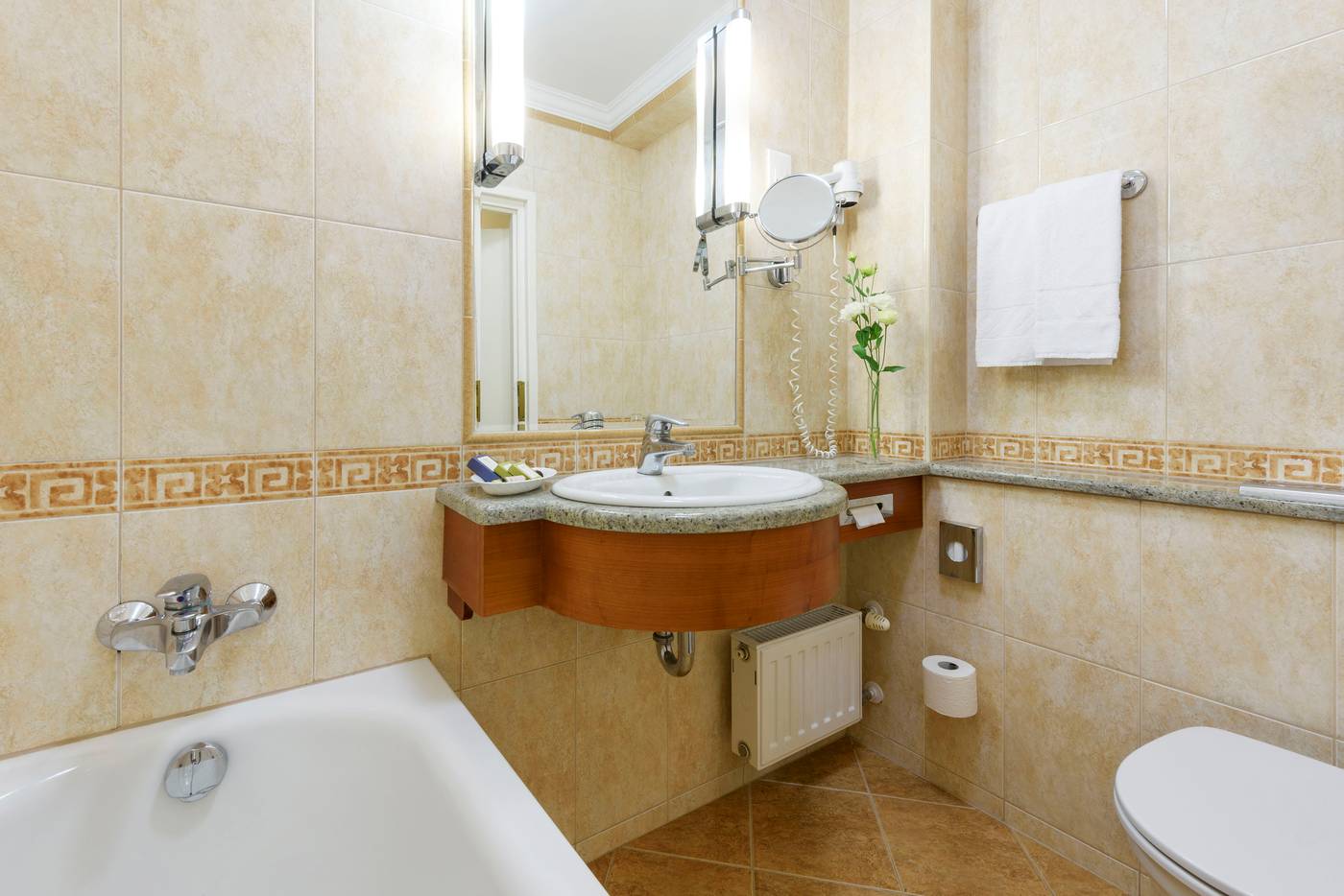 Danubius-Hotel-Astoria-City-Center-Room-31