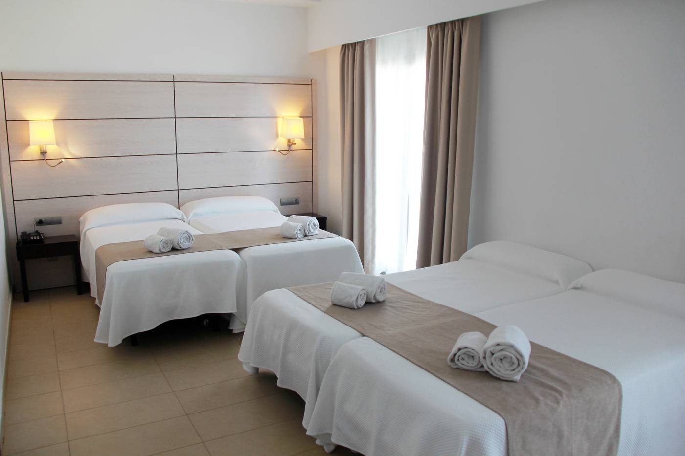 Puchet-Hotel-Room-44