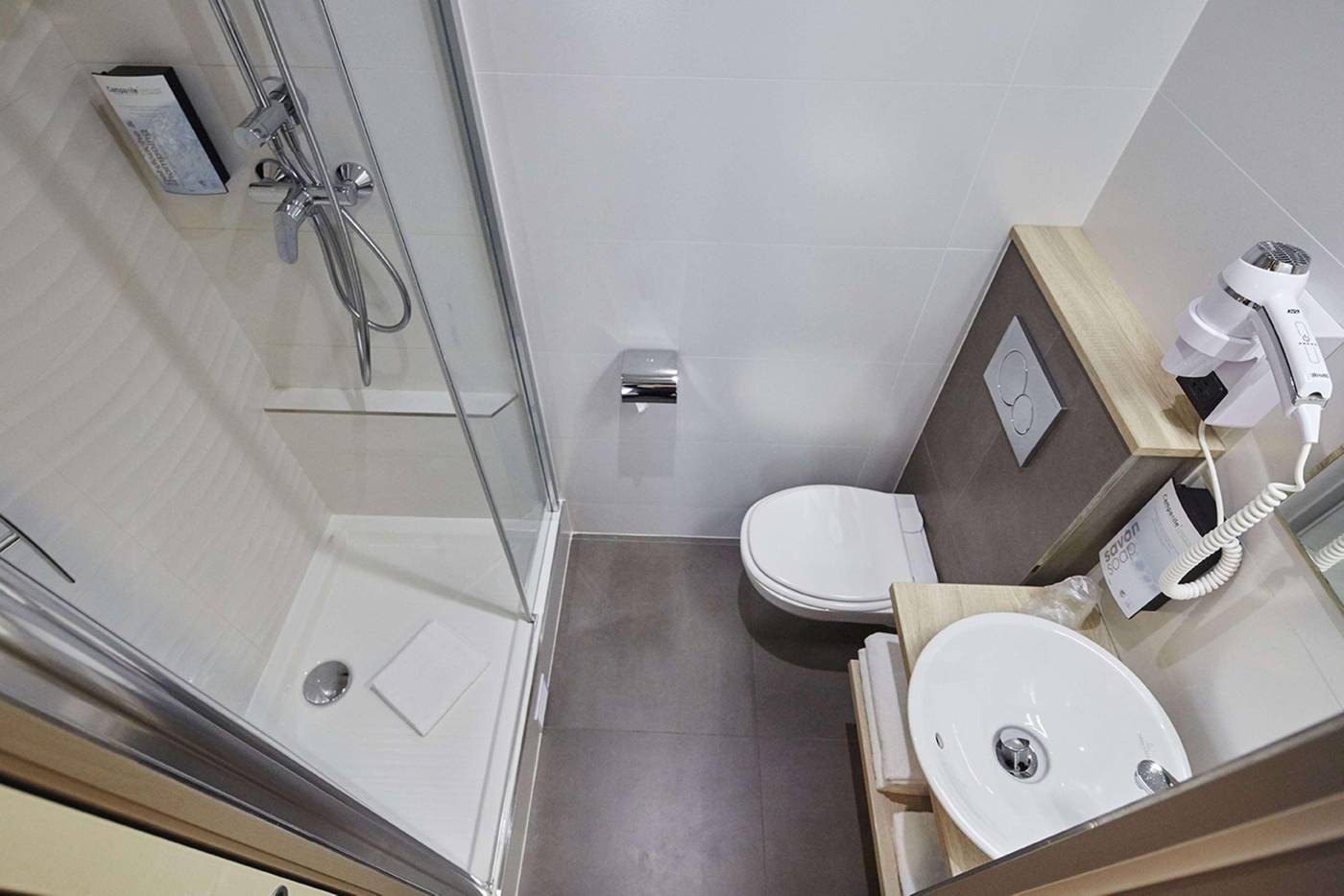 Campanile-Paris14-Maine-Montparnasse-Room-46