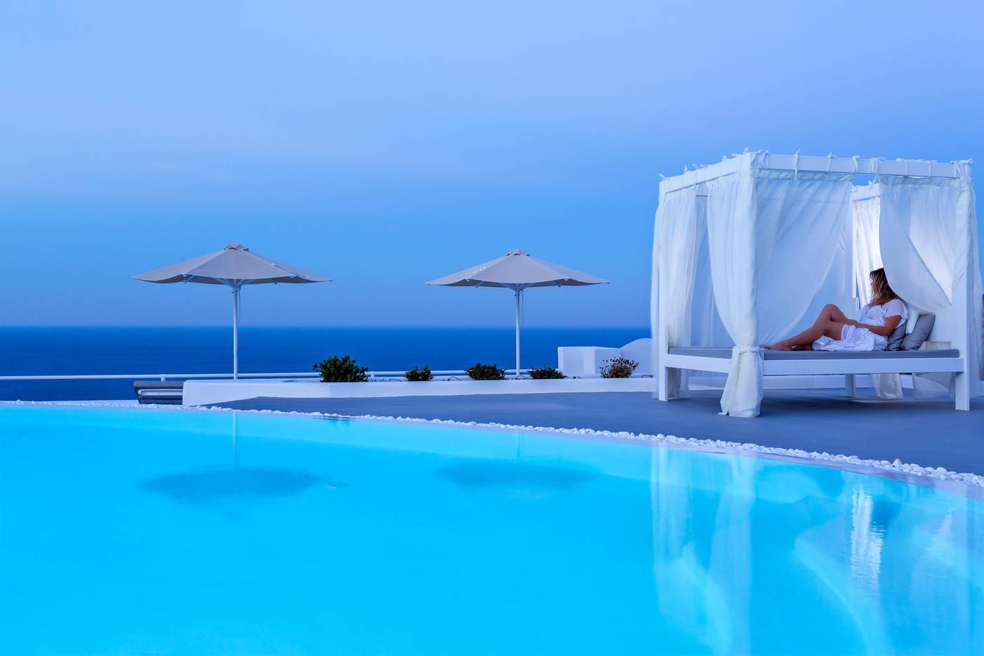 Amber-Light-Villas-Pool-59