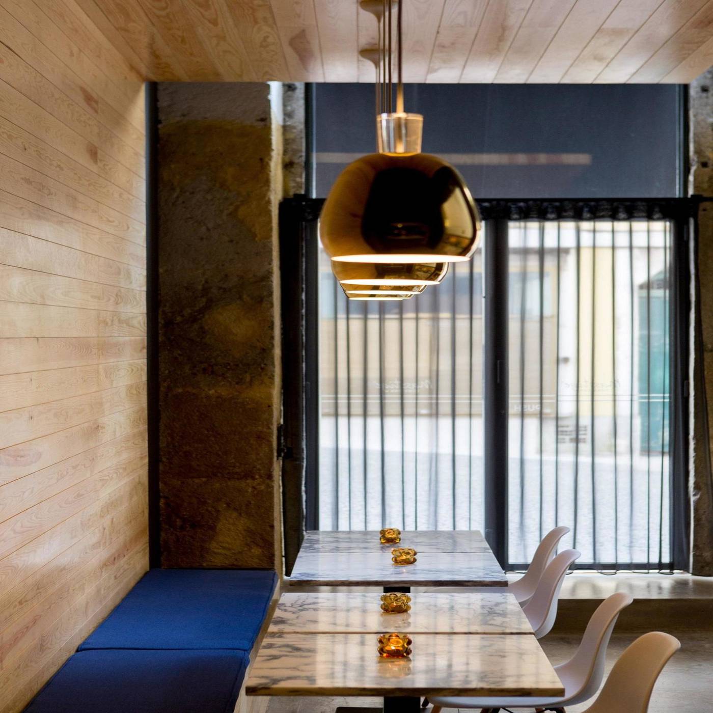 The-8-Down-Town-Suites-Restaurant-8