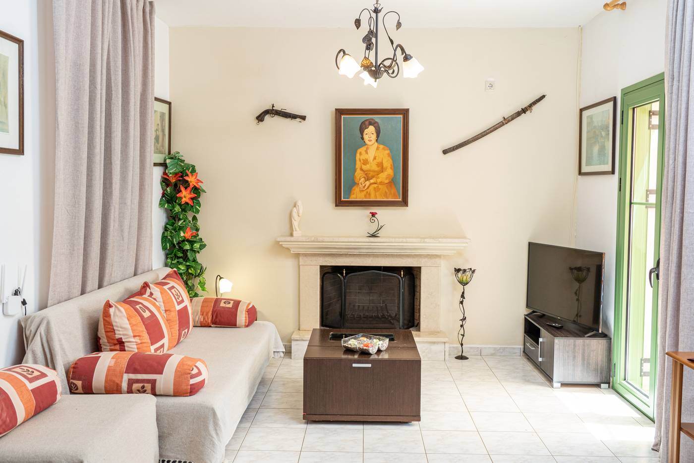 Monambeles-Villas-Room-40