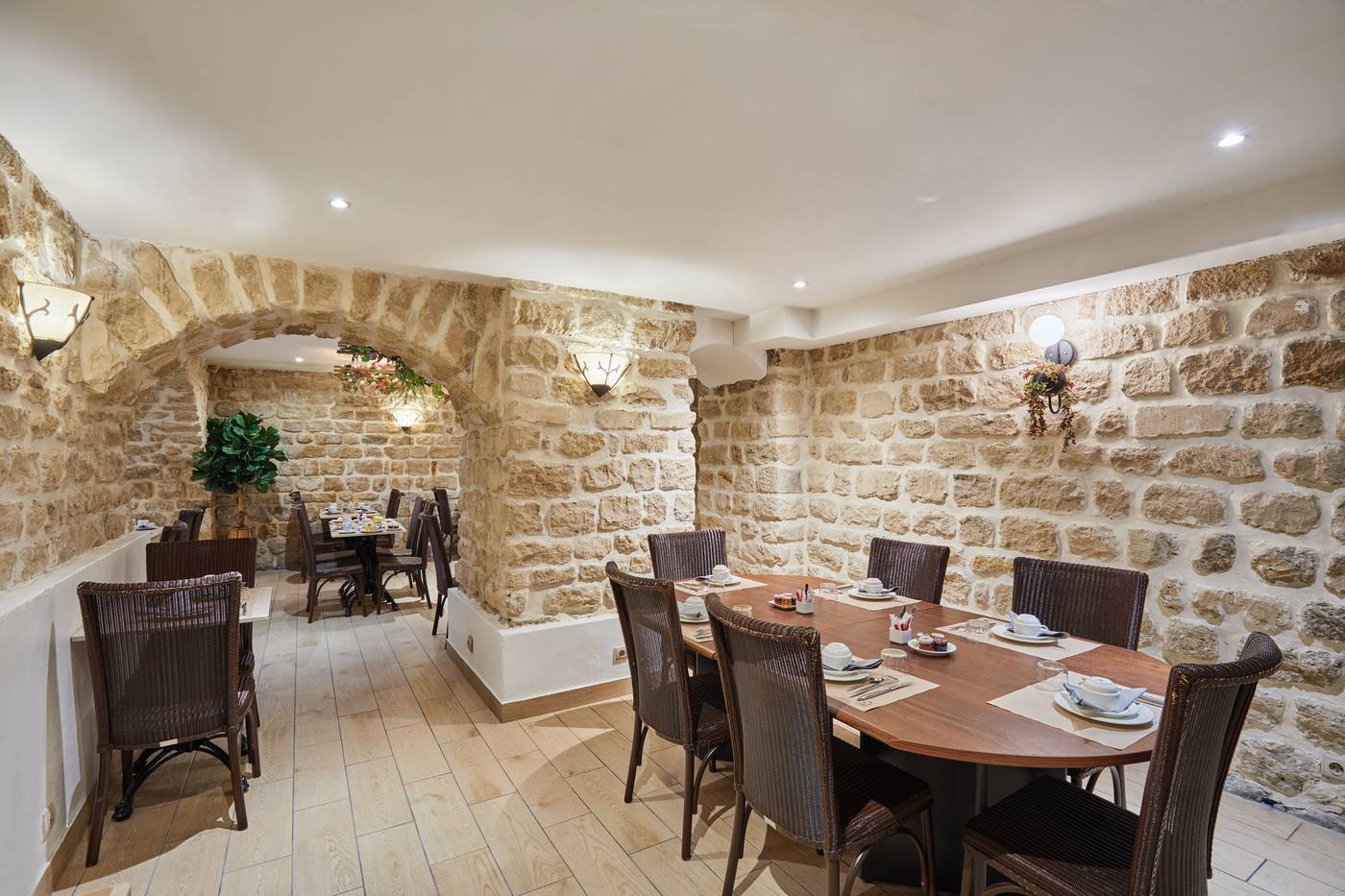 Hotel-Berne-Opera-Restaurant-33