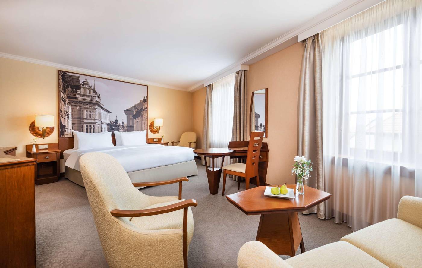 Lindner-Hotel-Prague-Castle--part-of-JdV-by-Hyatt-Room-23