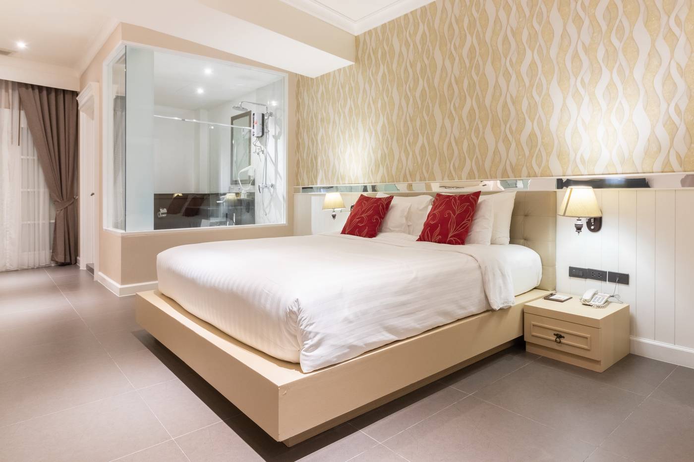 The-Raya-Surawong-Bangkok-Room-5