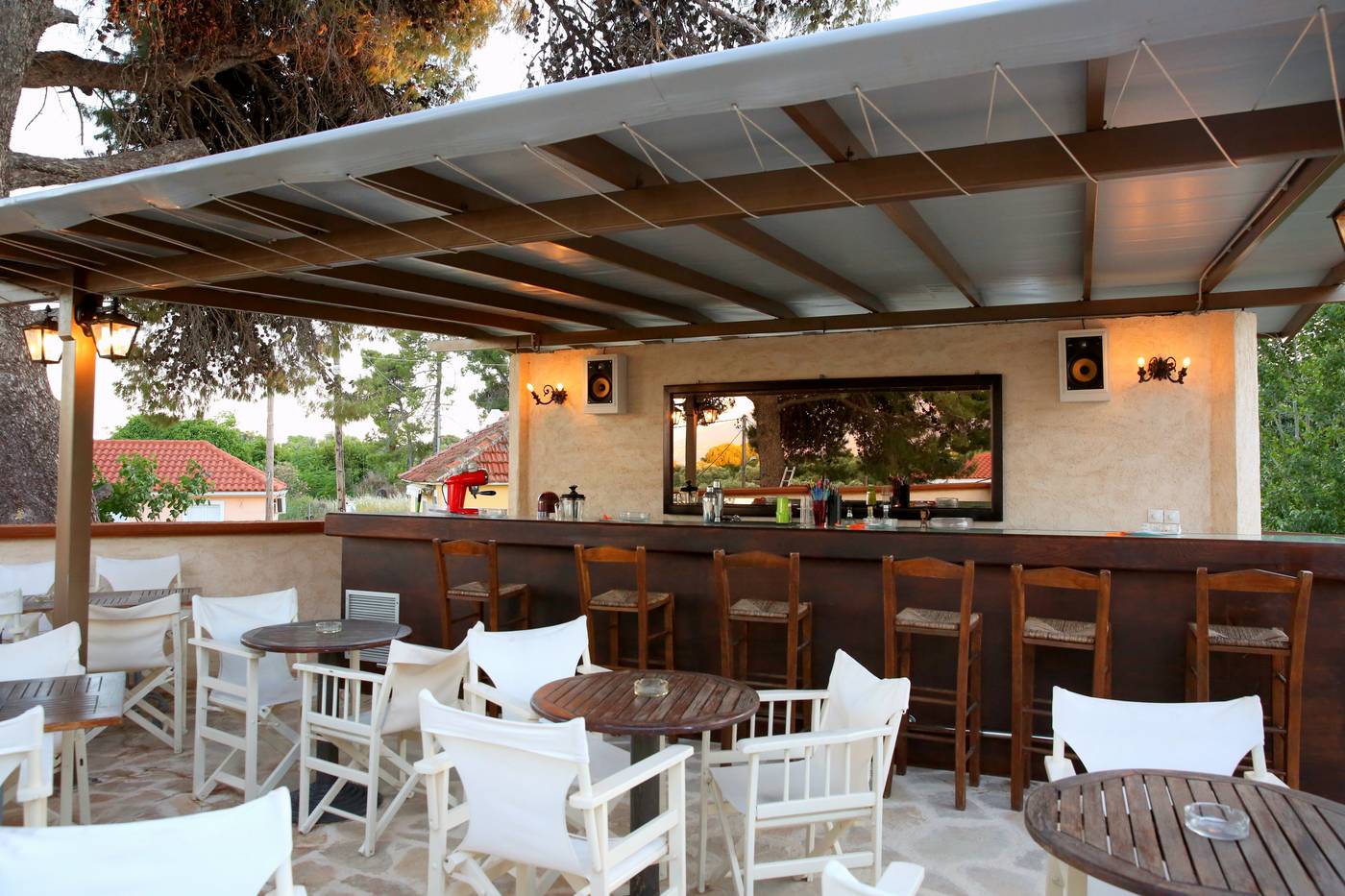 Hotel-Sunrise-Inn-Pool-25