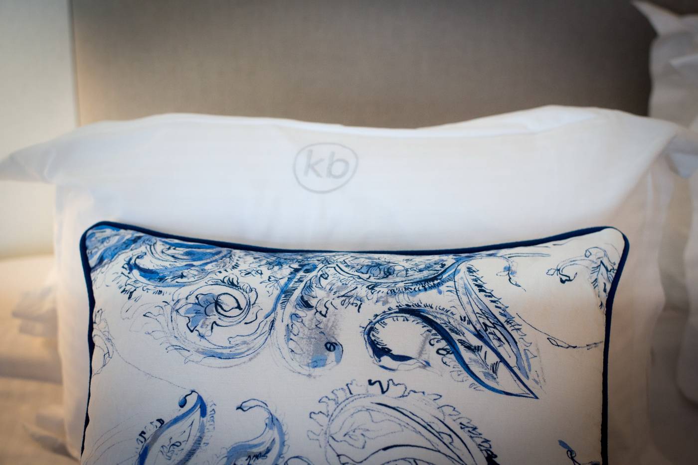 Knossos-Beach-Bungalows-Suites-Resort---Spa-Room-48