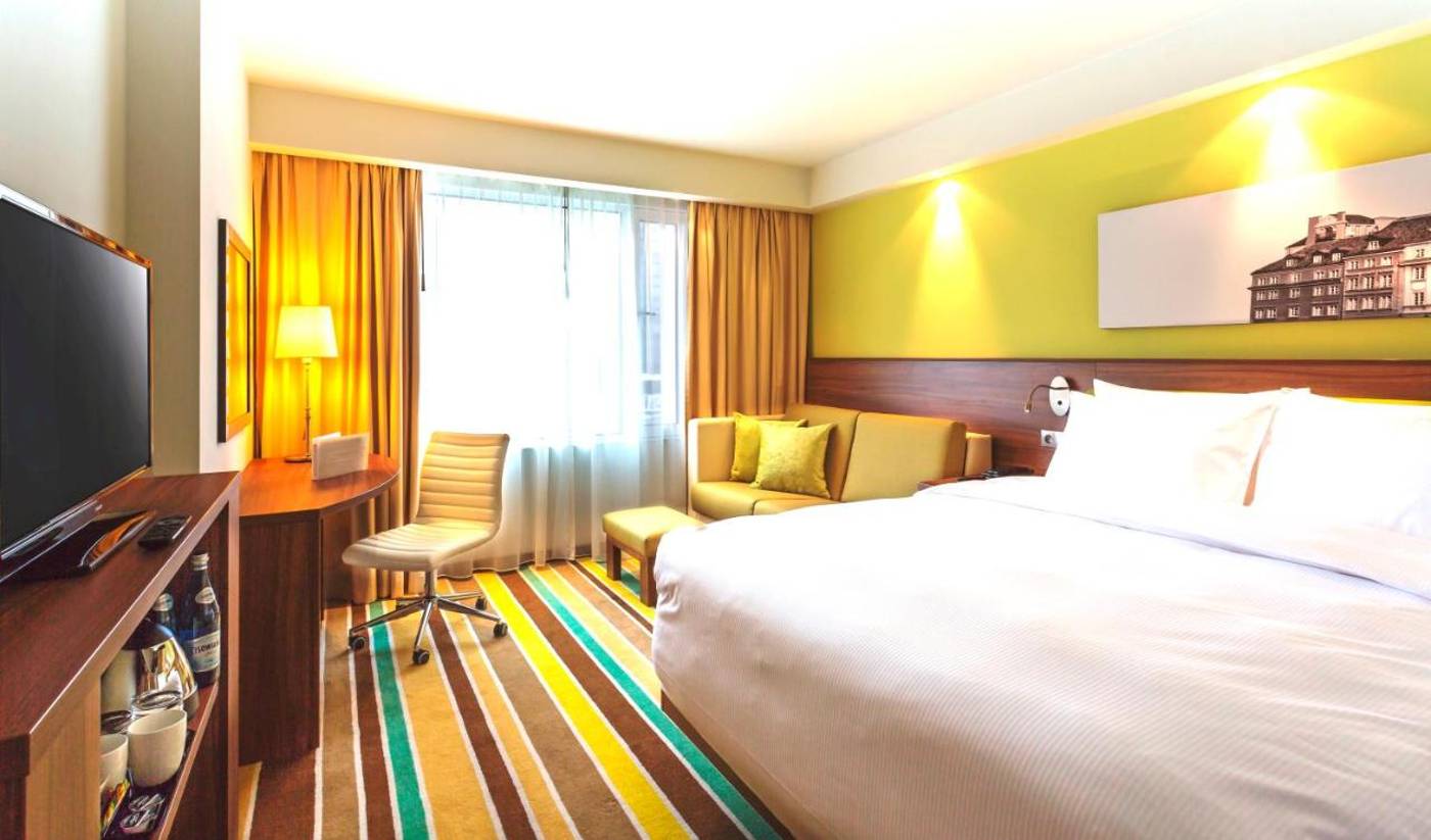 Hampton by Hilton Warsaw City Centre - Poland - Warsaw - Room - 4