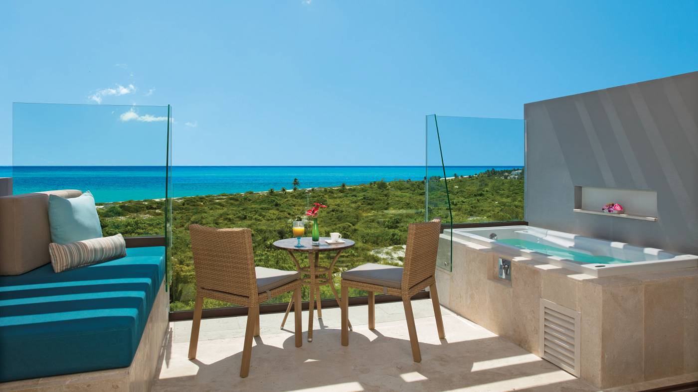 Dreams-Playa-Mujeres-Golf---Spa-Resort-All-Inclusive-Room-57