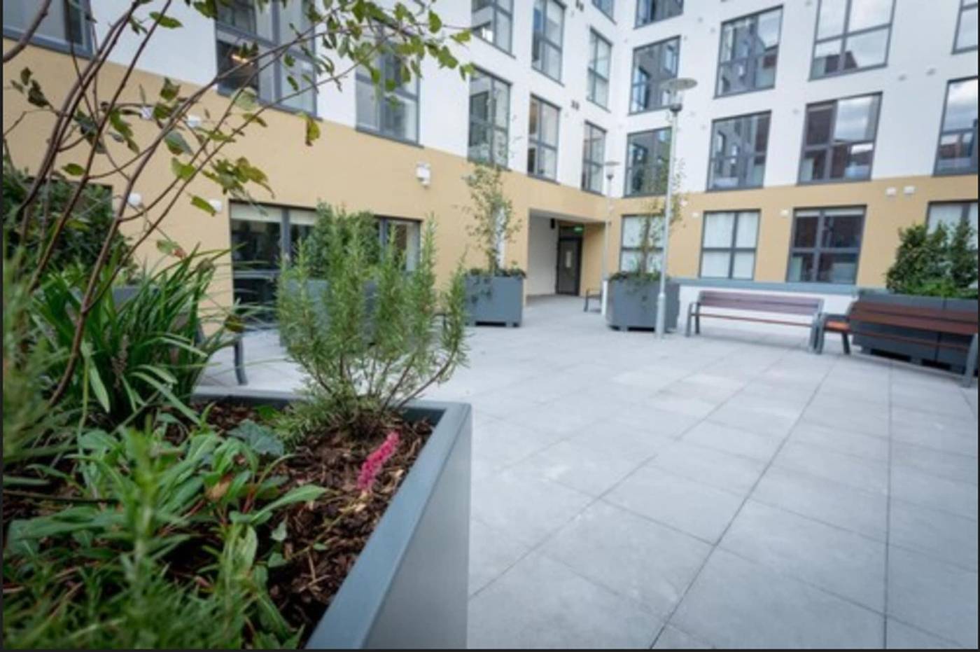 Swuite Dublin-Ireland-Dublin-Room-4