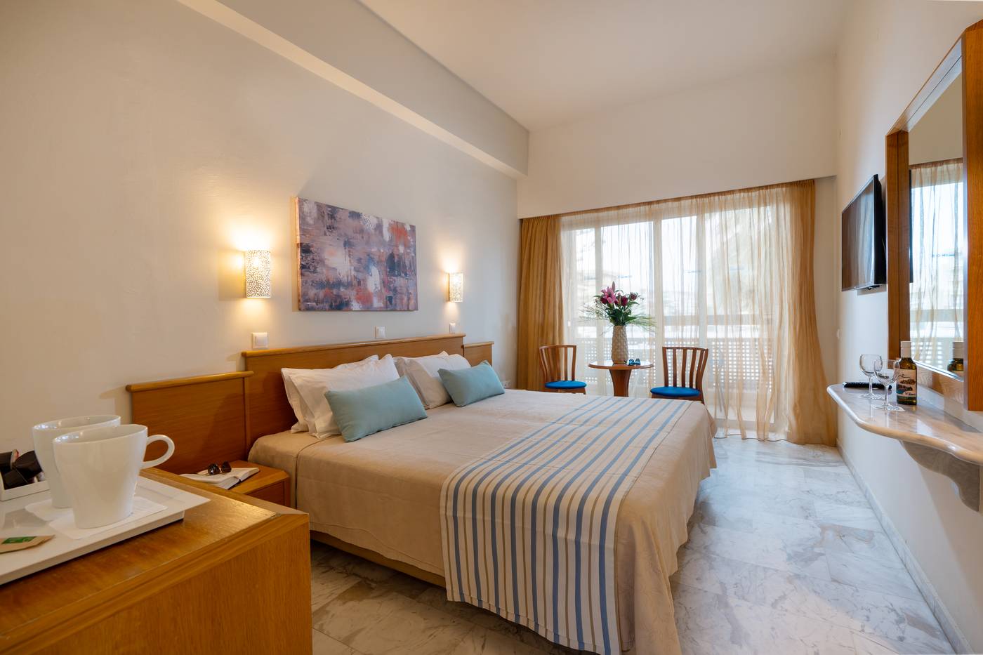 Minos-Hotel-Room-25