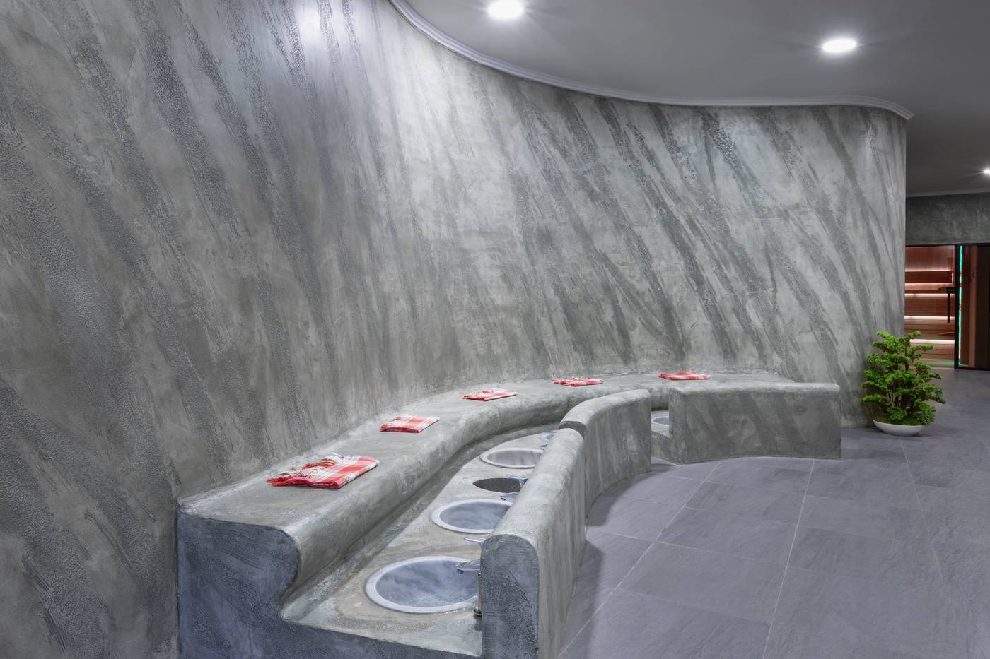 Wyndham-Grand-Izmir-Ozdilek-Sports-and-Entertainment-52