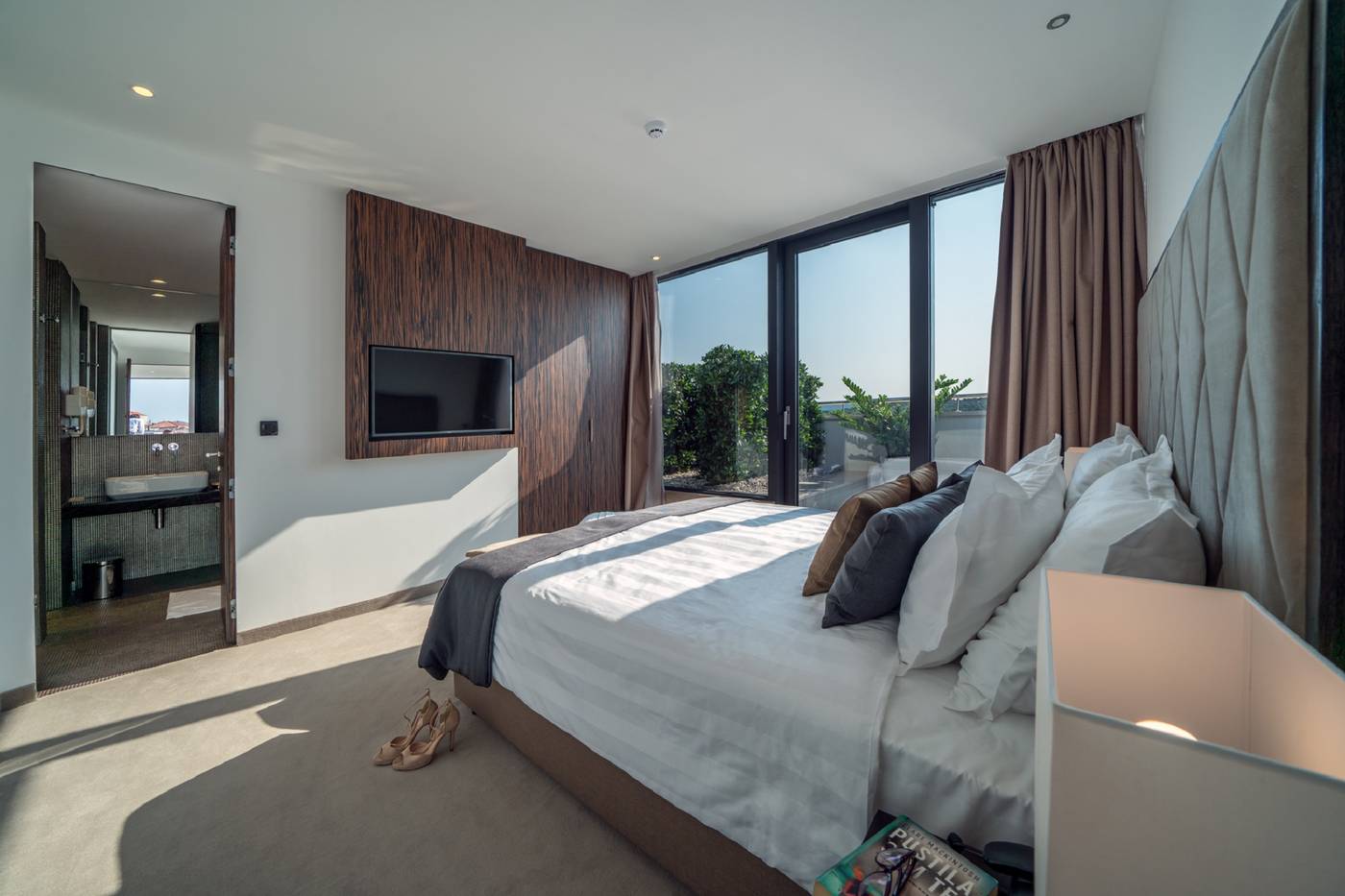 Hotel-Bellevue-Superior-City-Hotel-Room-14