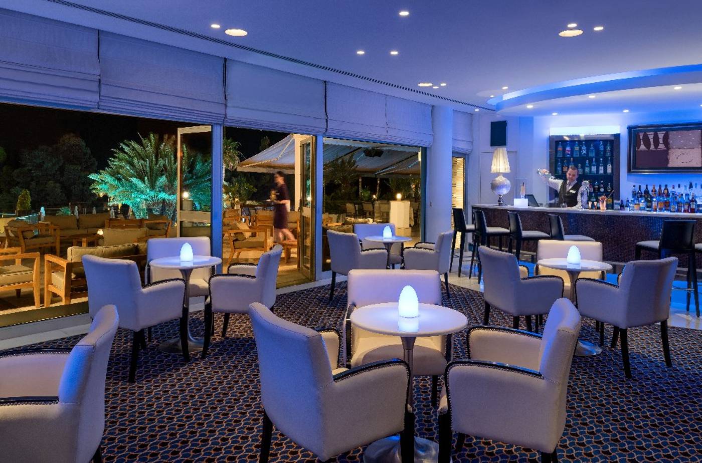 Mediterranean-Beach-Bar-33