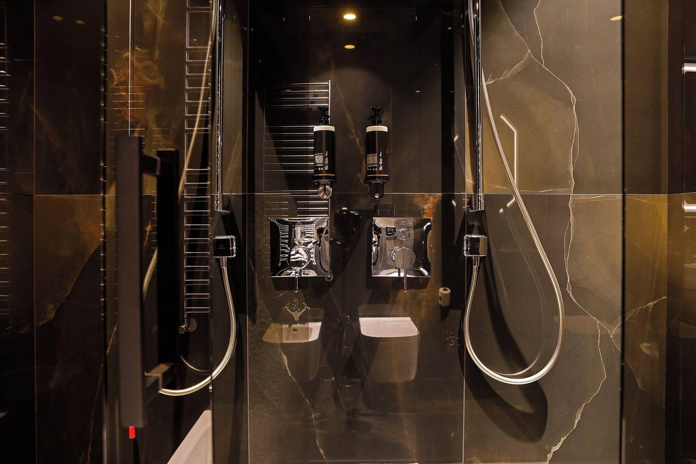 U-Visionary-Roma-Hotel-Room-21