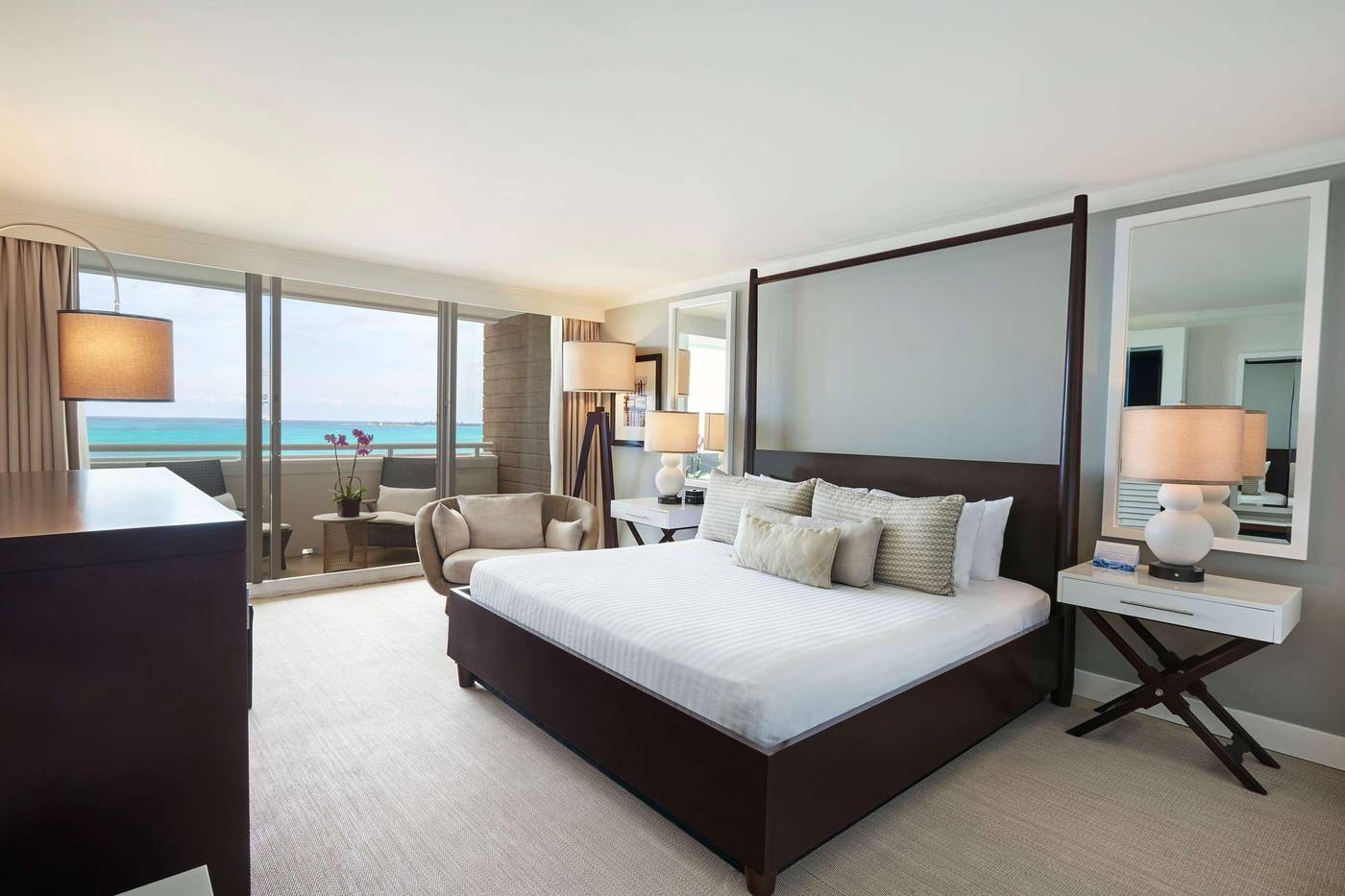 Melia-Nassau-Beach-All-Inclusive-Room-33