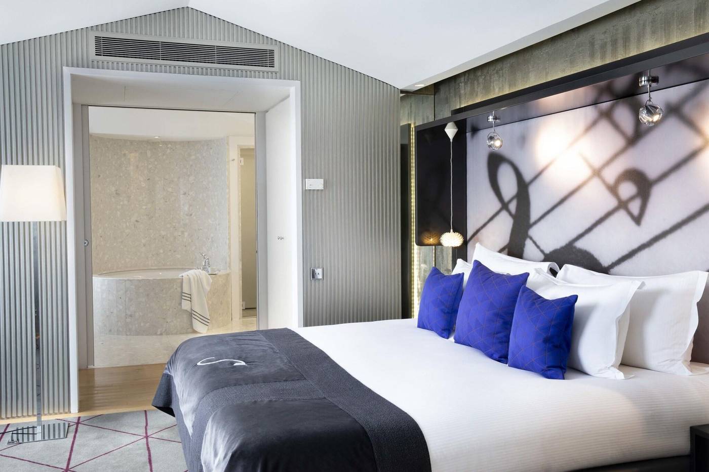 Hotel-de-Sers-Champs-Elysees-Room-24