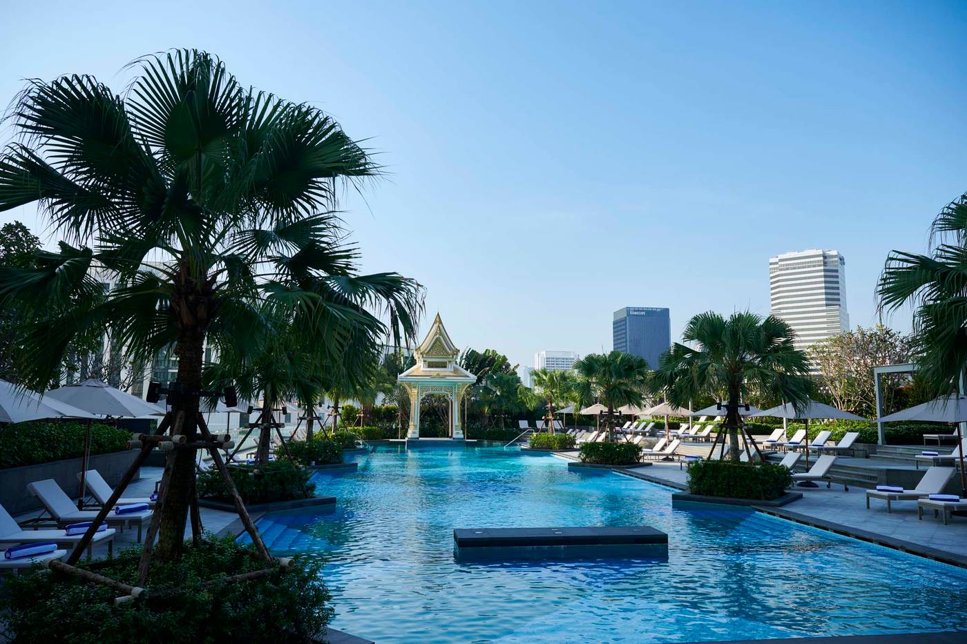 Chatrium-Grand-Bangkok-Pool-83