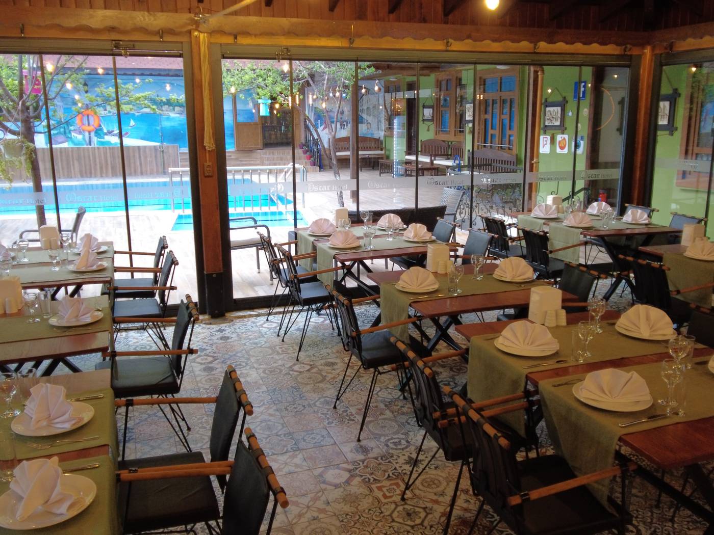 Oscar-Boutique-Hotel-Restaurant-52