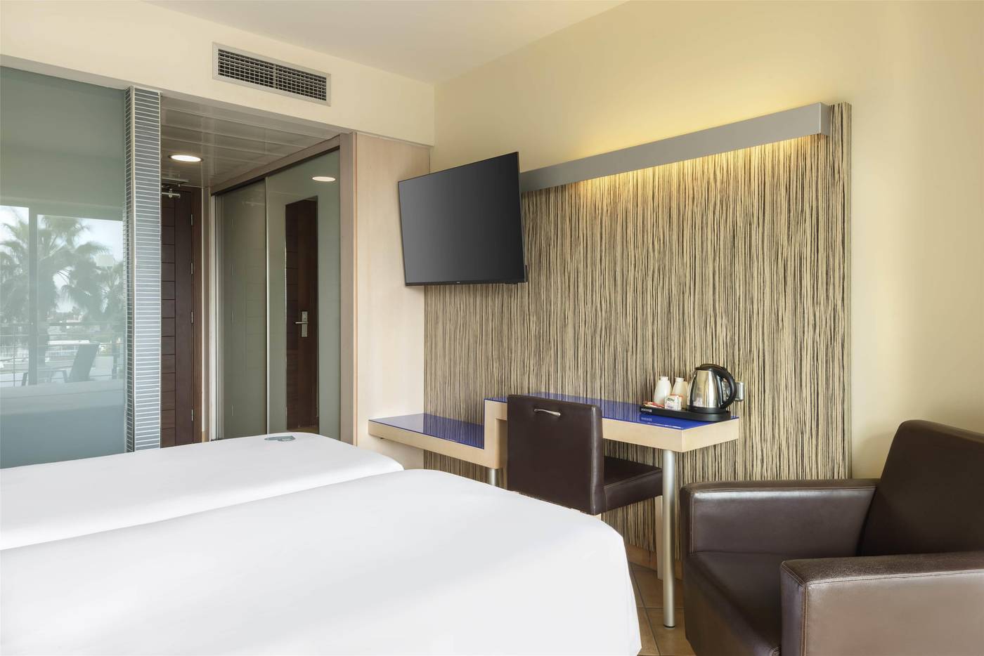 Occidental-Menorca-Room-38