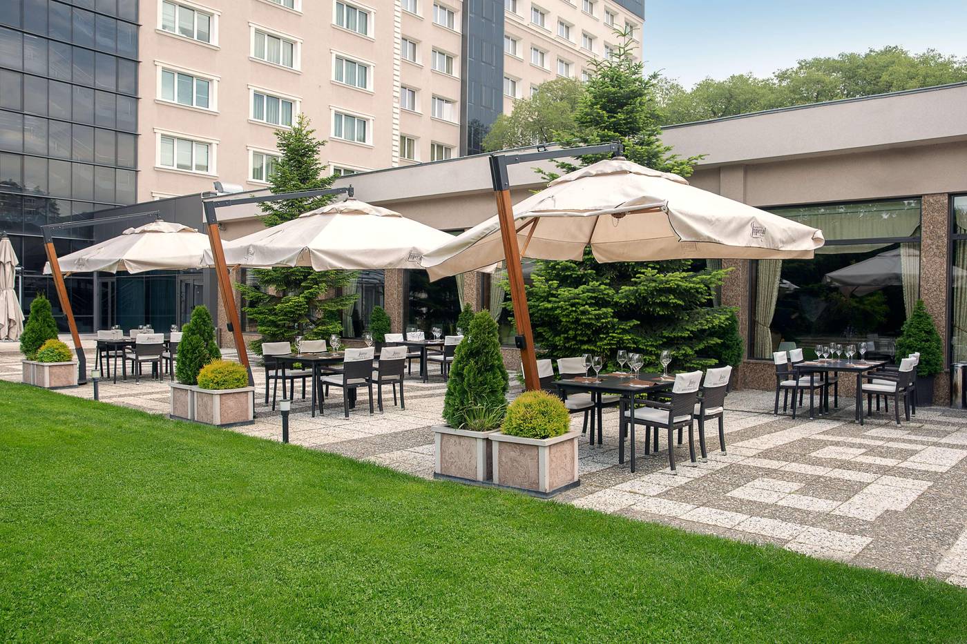 Imperial-Plovdiv-a-member-of-Radisson-Individuals-Restaurant-54