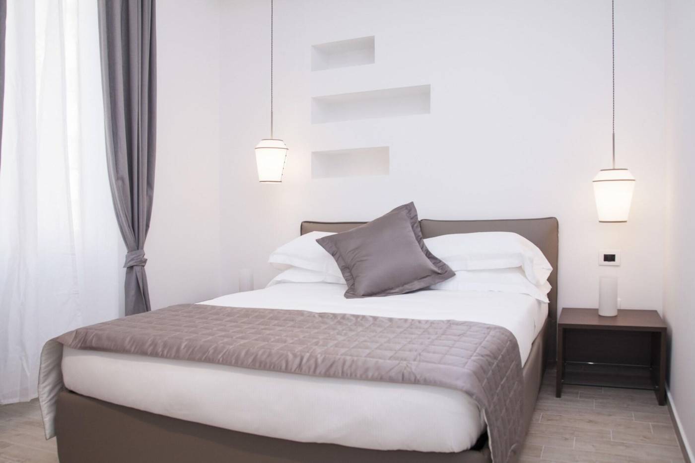 Maison-Maneli-Luxury-B-B-Room-26