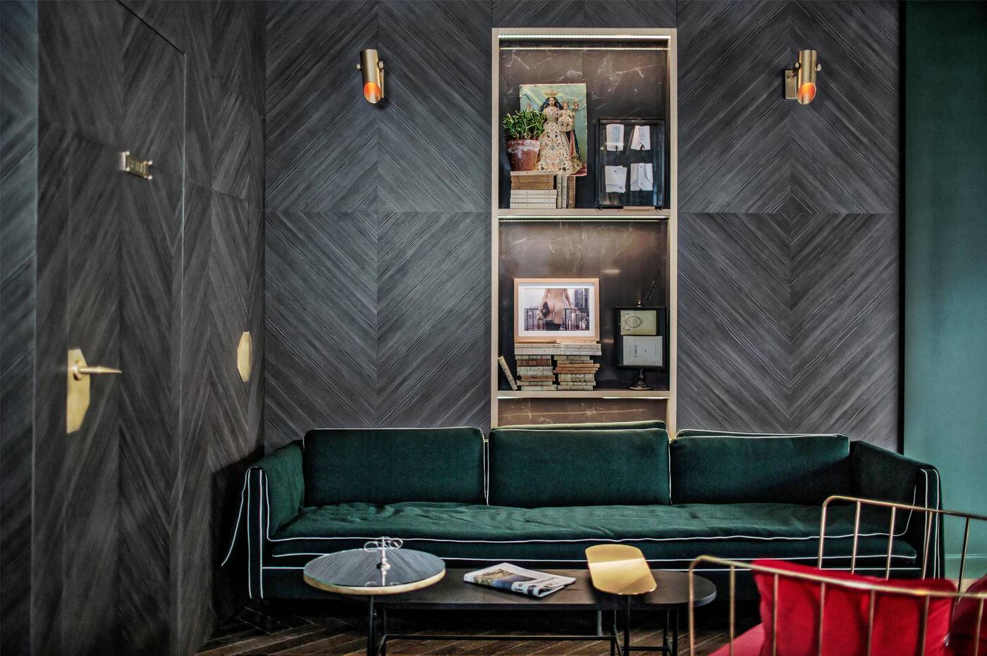 Handsome-Hotel-by-Elegancia-Lobby-7