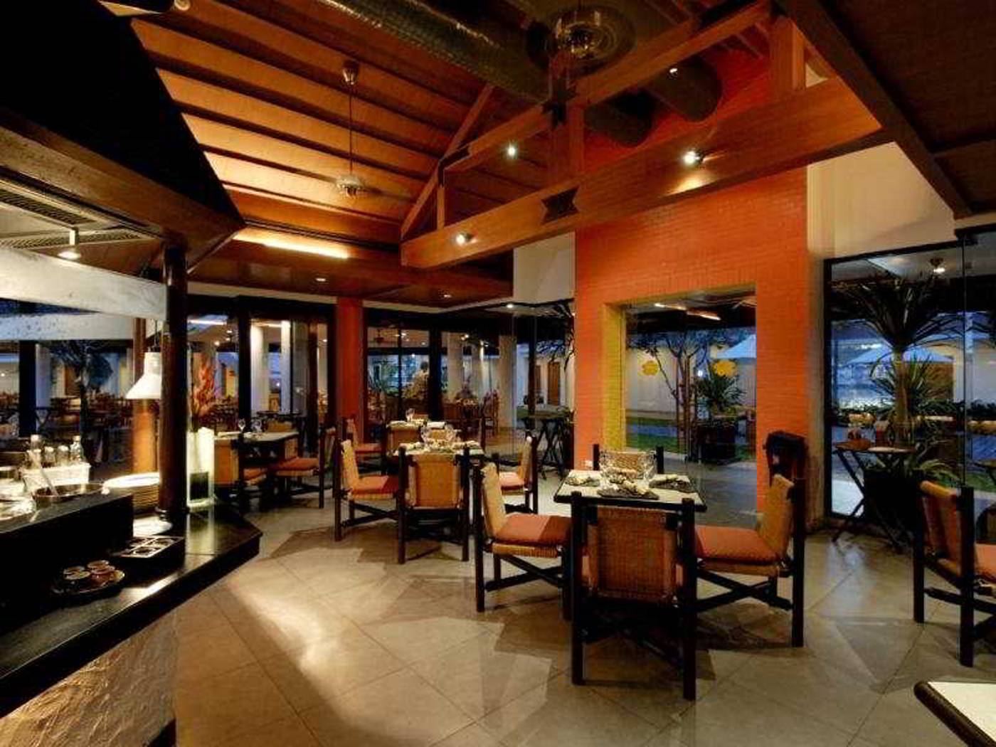 Allamanda-Laguna-Phuket-Restaurant-17
