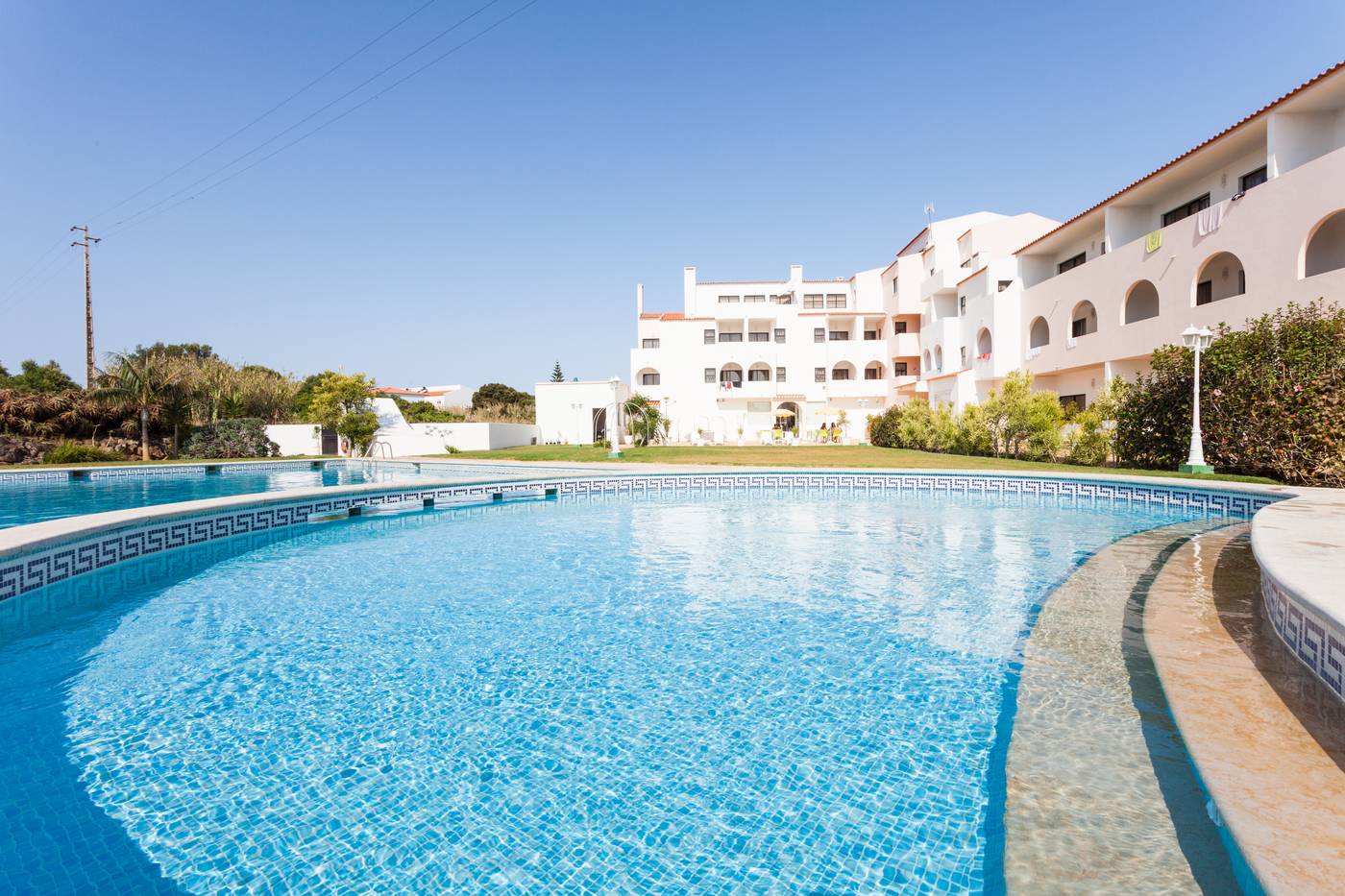 Don-Tenorio-Pool-2