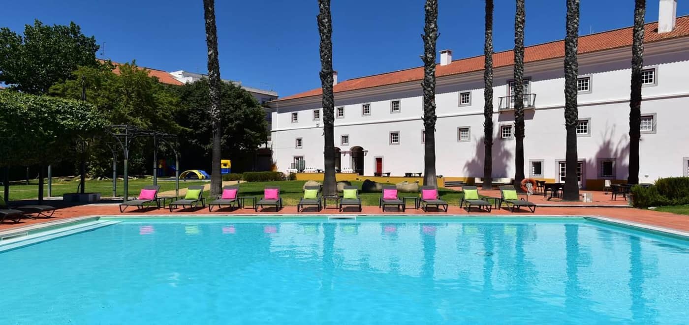 Pousada-Convento-de-Beja-Pool-18