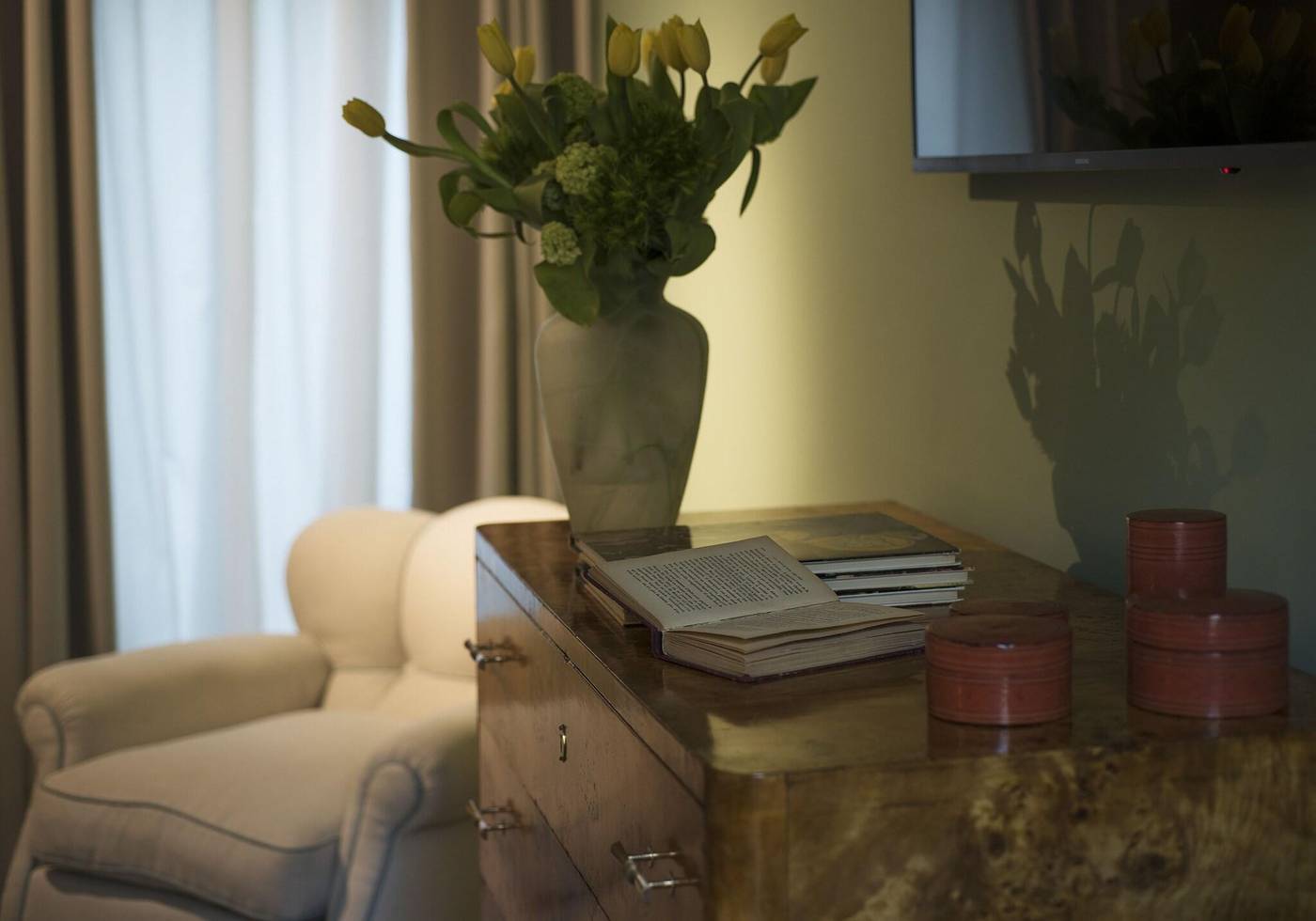 Palazzo-Caruso-Room-11